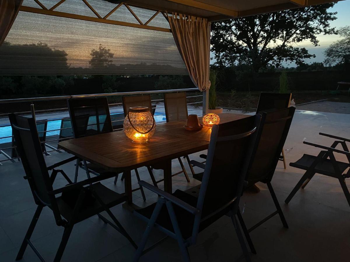 Naturia Holiday House Medulin Exterior foto